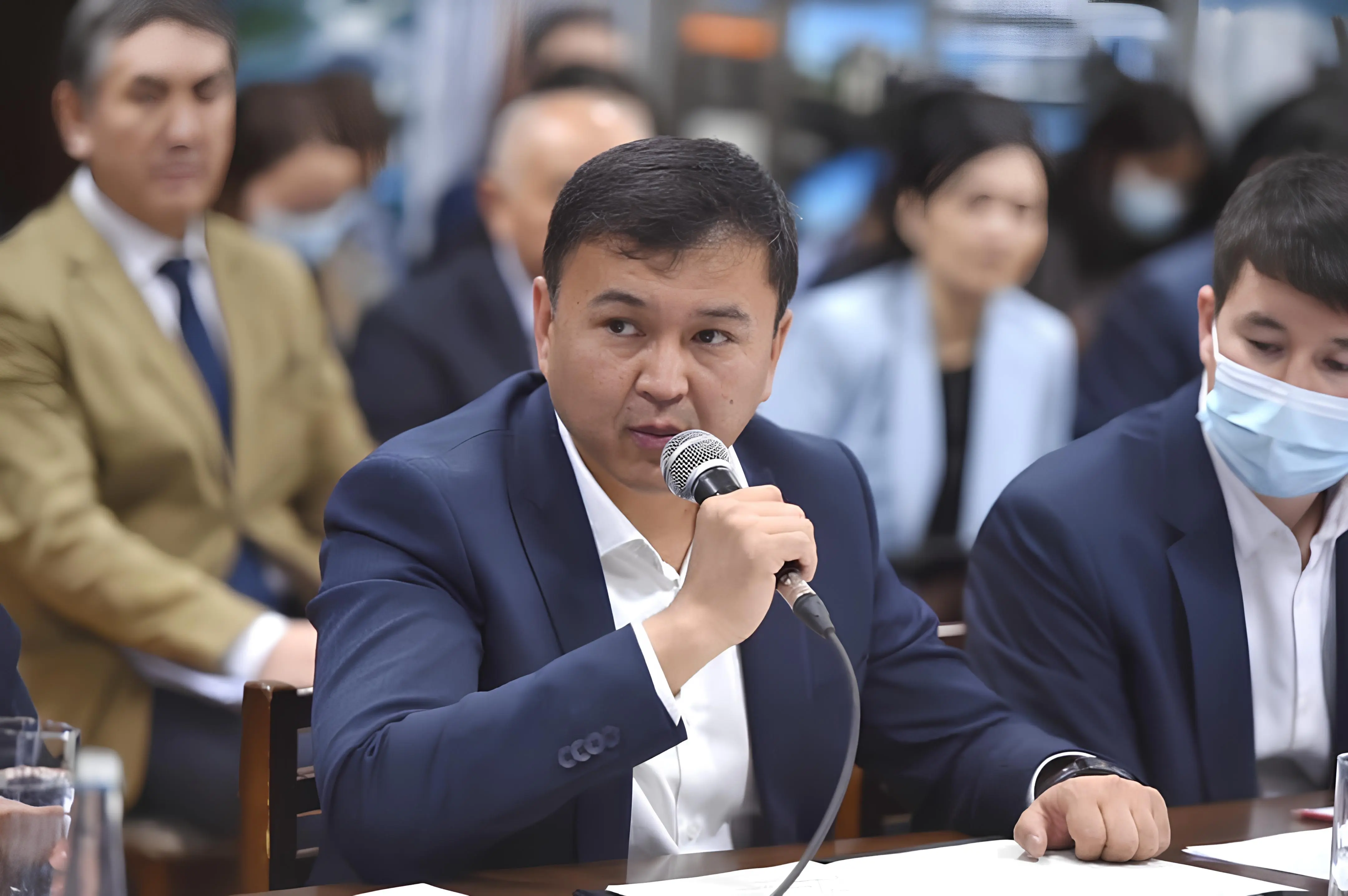 Председатель строительства Кыргызской Республкики